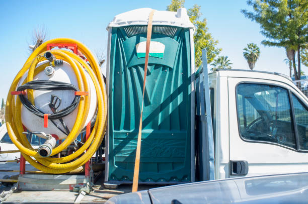 Portable Toilet Options We Offer in Roselle, IL