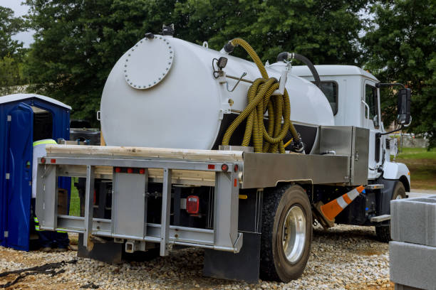 Best Construction site porta potty rental  in Roselle, IL